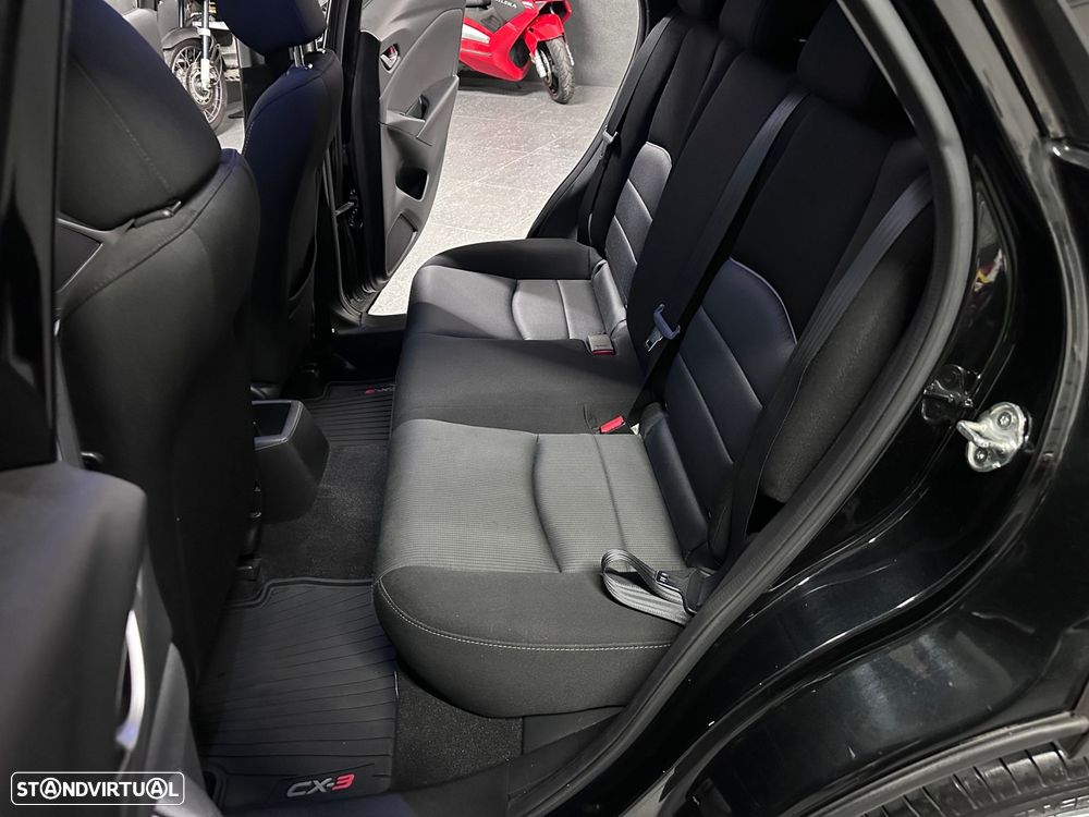 Mazda CX-3 1.5 Sky.Evolve HS - 26