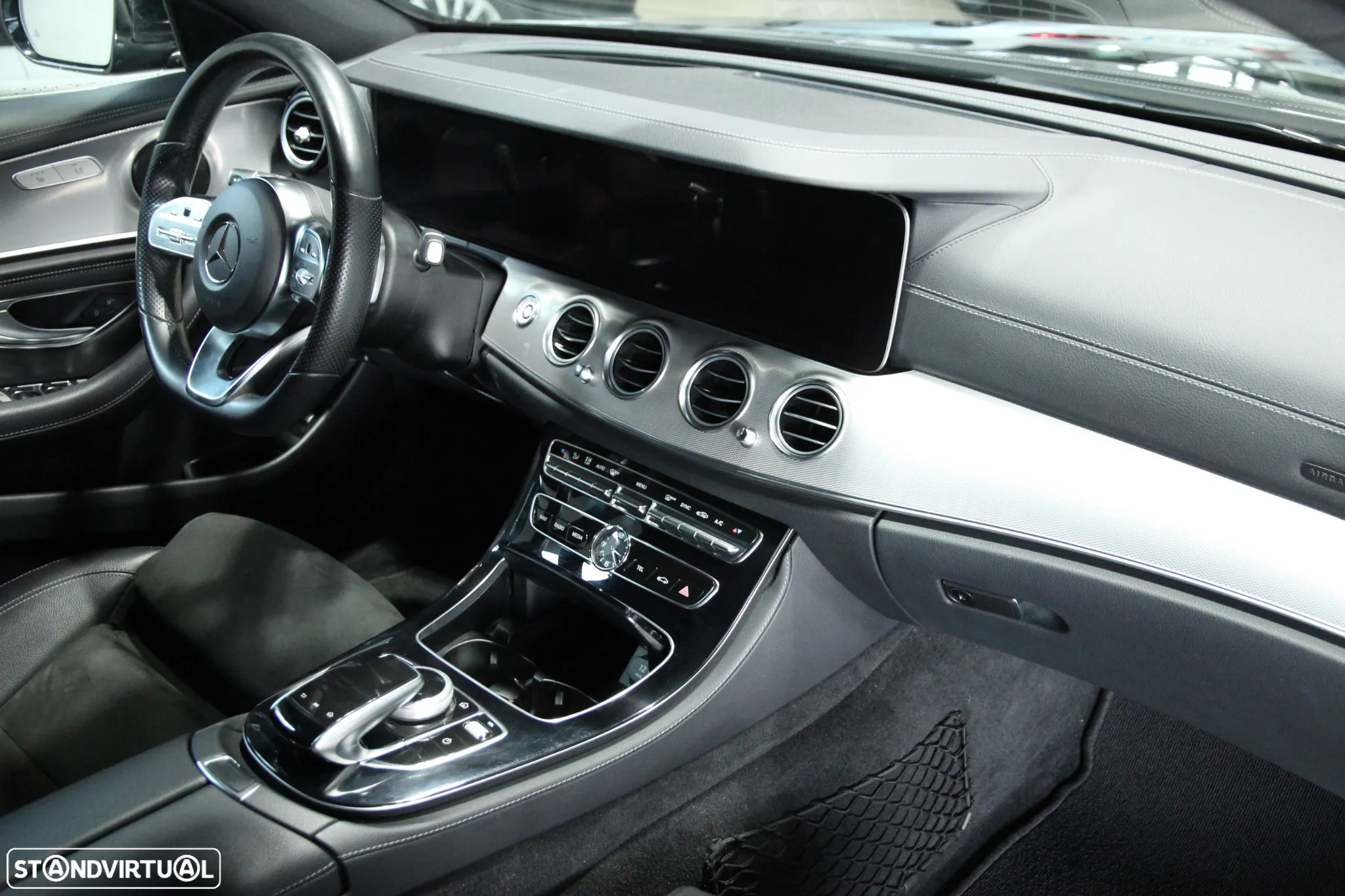 Mercedes-Benz E 300 d AMG - 9