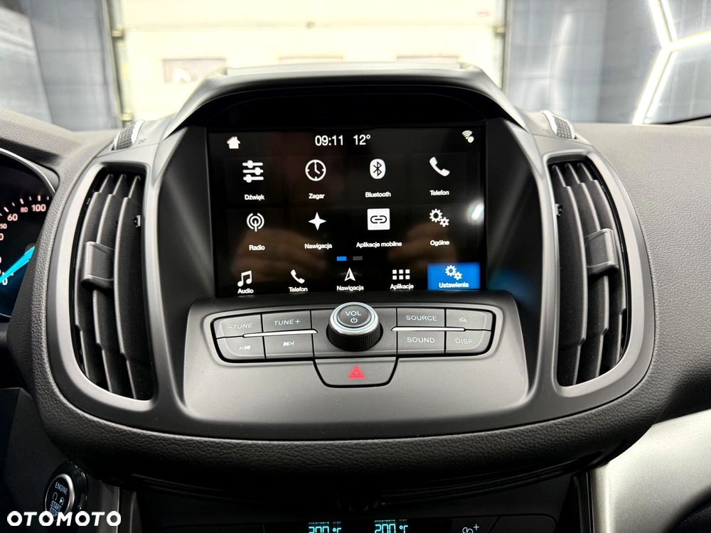 Ford Kuga 1.5 EcoBoost 2x4 Titanium - 19