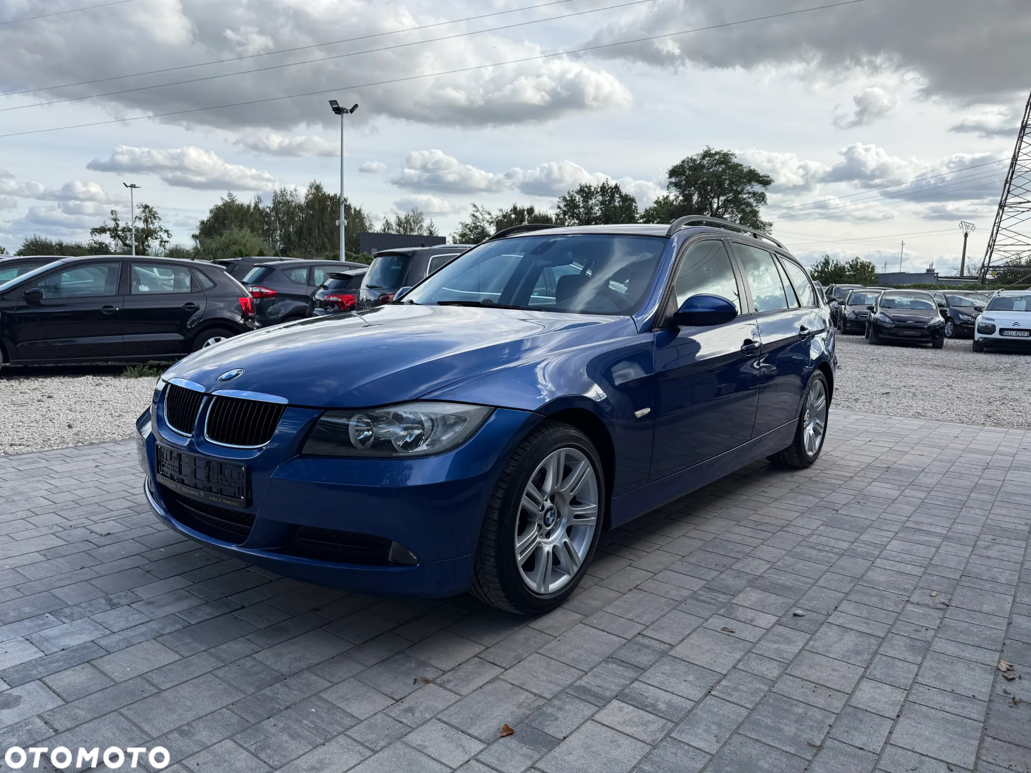 BMW Seria 3 320i Touring Edition Sport - 22