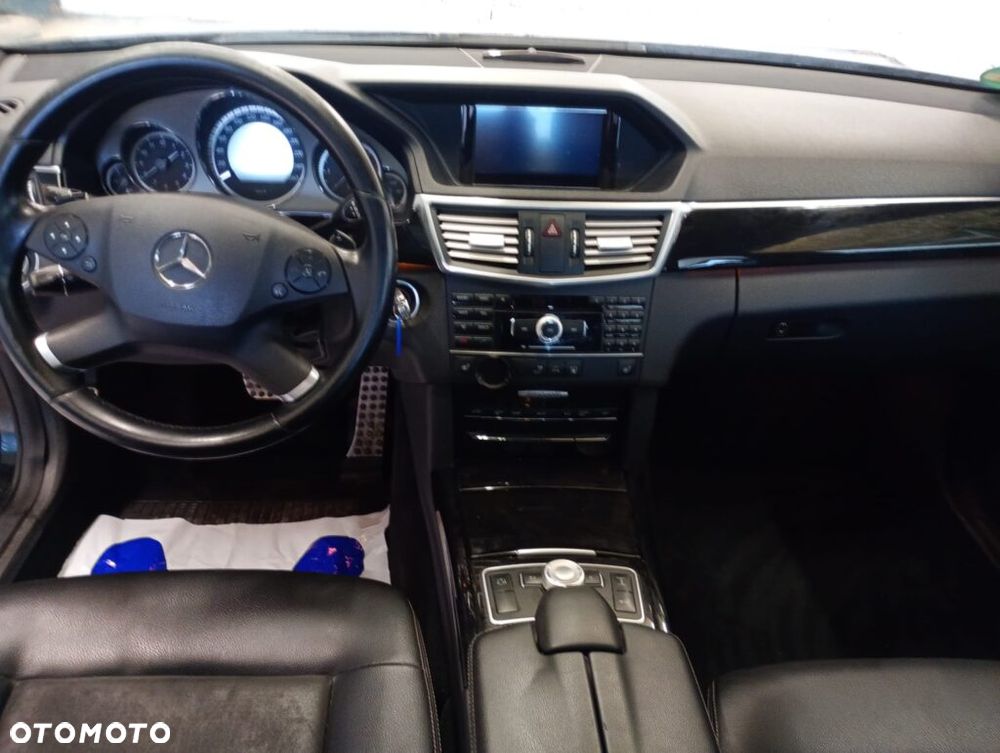 Mercedes-Benz Klasa E 350 CDI DPF BlueEFFICIENCY 7G-TRONIC Avantgarde - 10