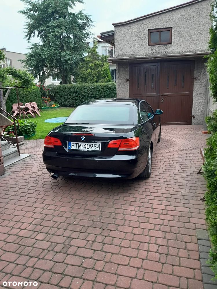 BMW Seria 3 320i - 5