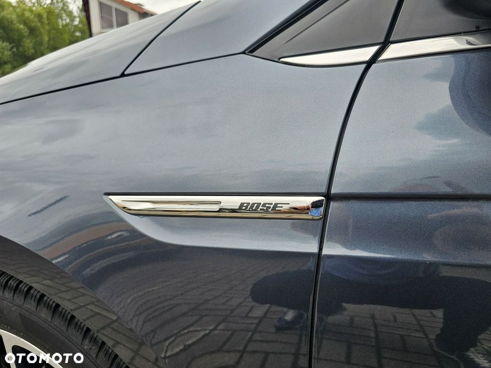 Renault Megane BLUE dCi 115 EDC BOSE EDITION - 12