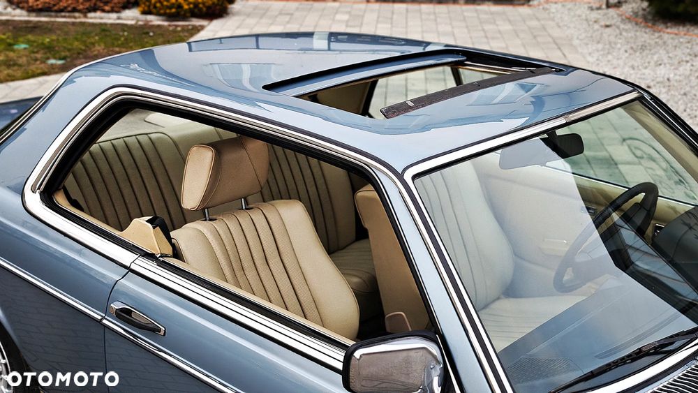 Mercedes-Benz W123 - 10