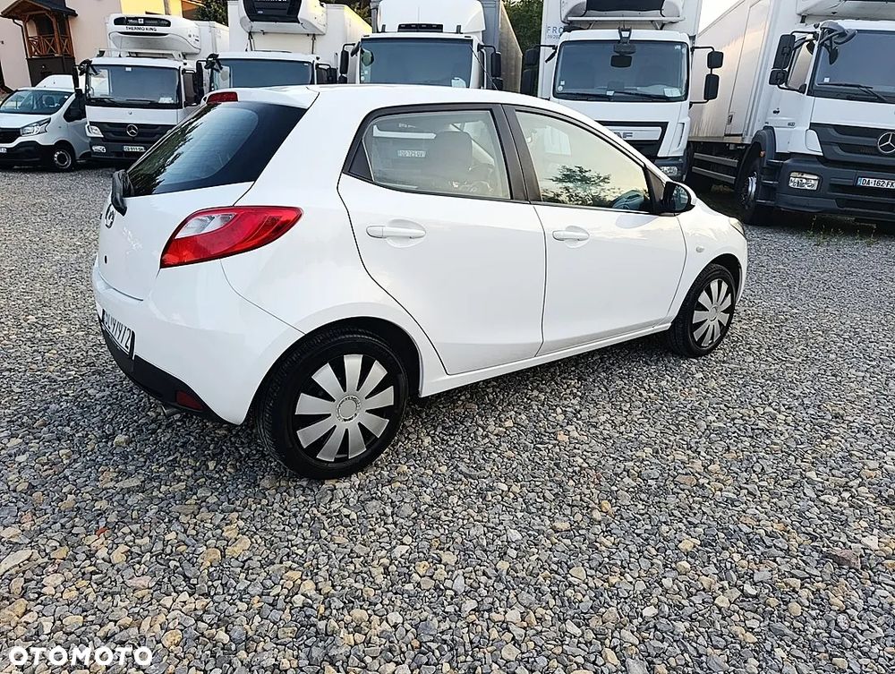 Mazda 2 1.3 Exclusive - 7