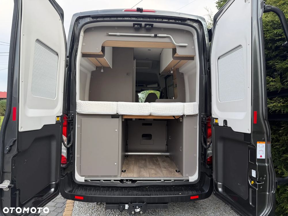 Ford LMC INNOVAN C 590 - 9