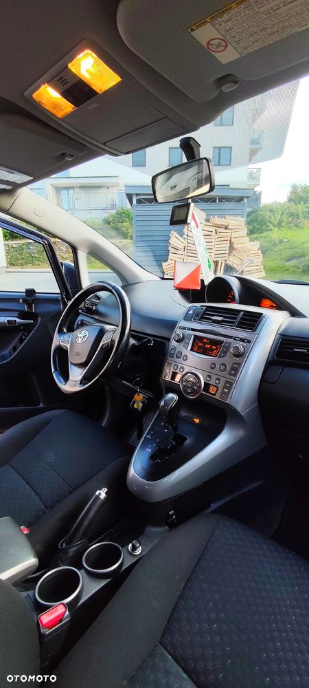 Toyota Verso 1.8 Sol 7os MS - 33