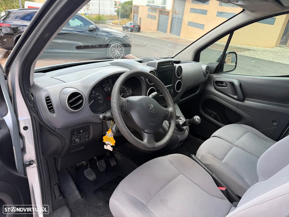 Peugeot Partner - 17