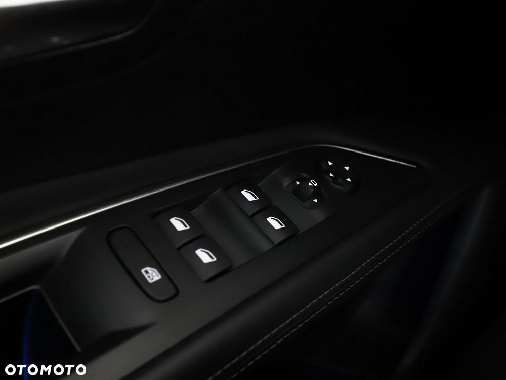 Peugeot 3008 PureTech 130 Stop & Start GPF EAT8 Allure - 38