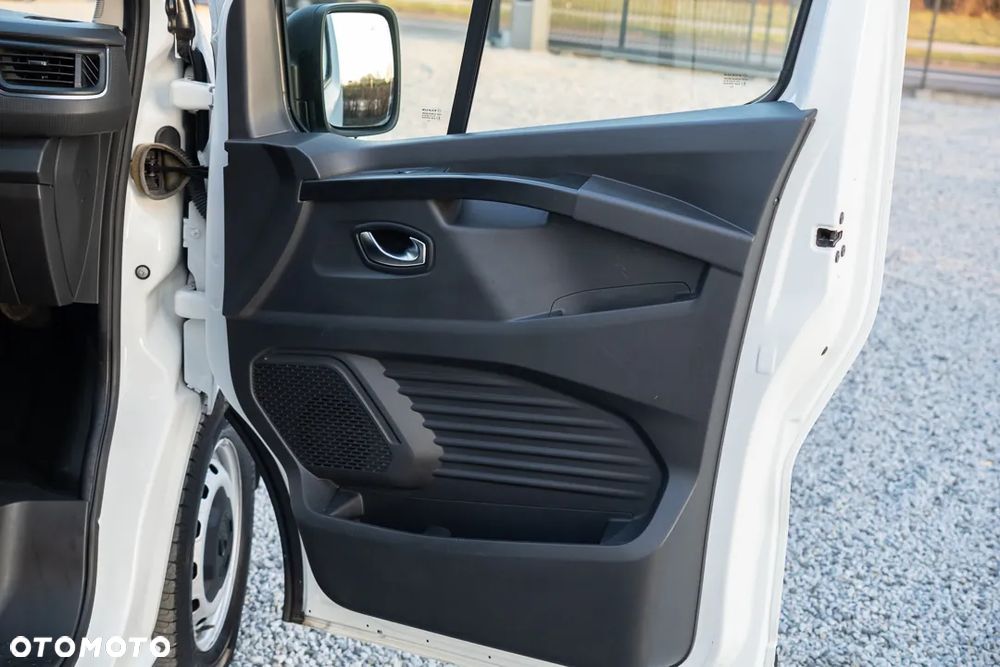 Renault TRAFIC - 31