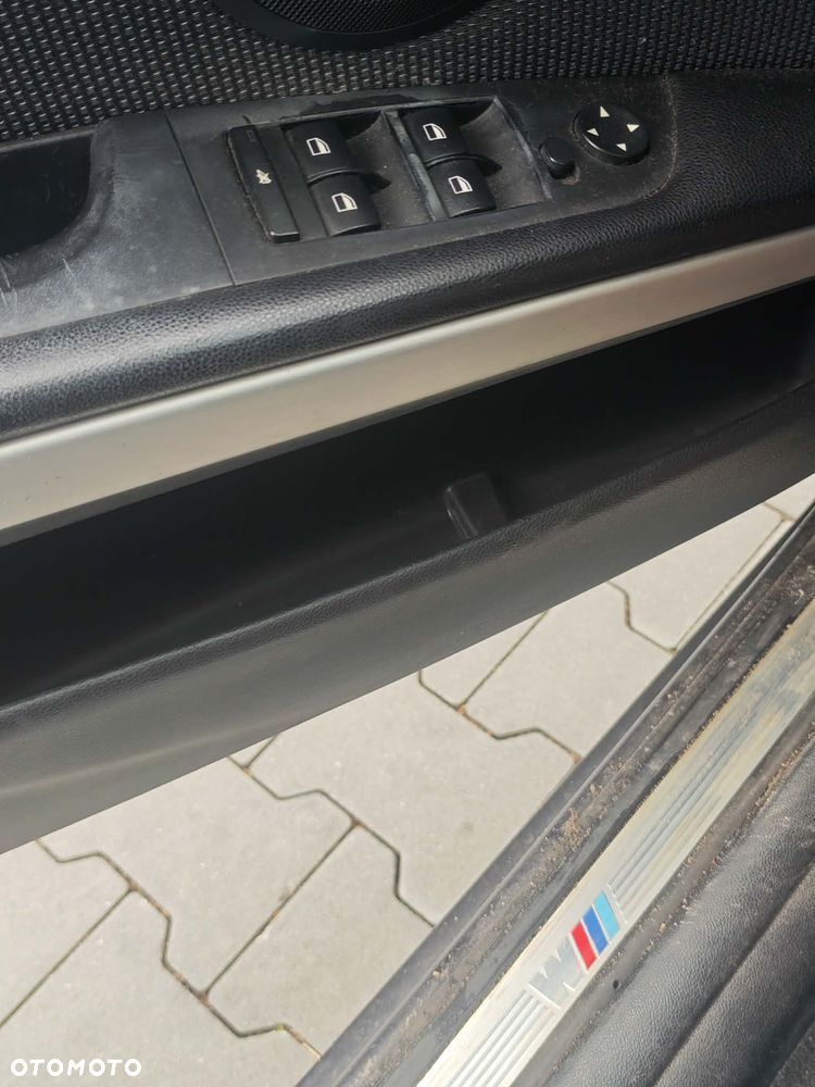BMW Seria 3 320i - 4