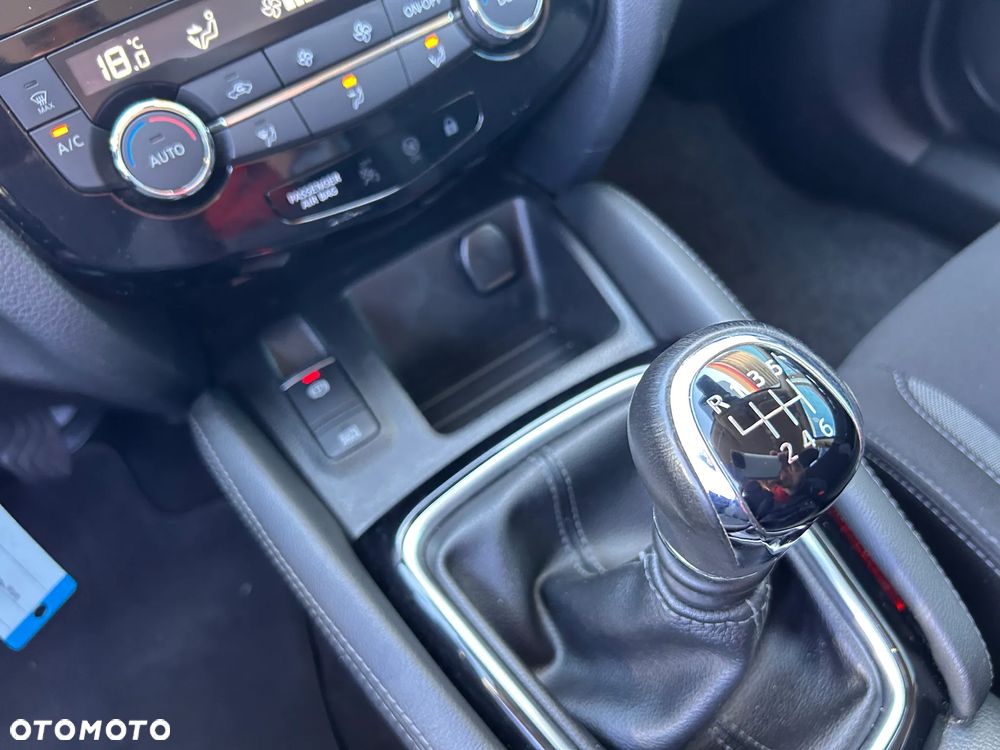 Nissan Qashqai - 26