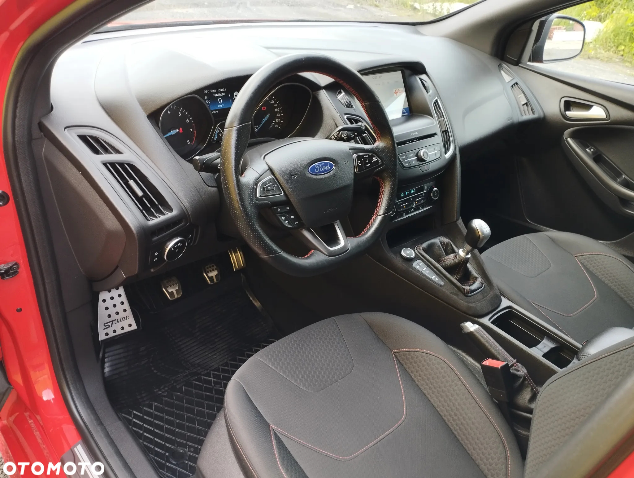 Ford Focus Turnier 1.5 EcoBoost Start-Stopp-System ST-LINE - 4