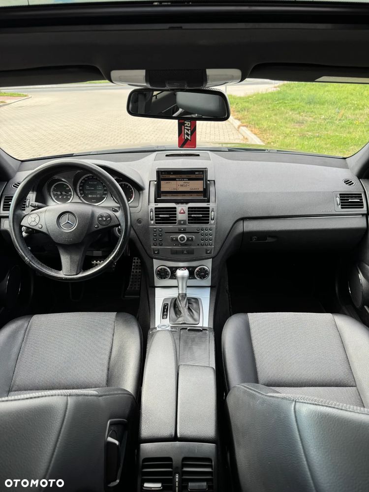 Mercedes-Benz Klasa C 200 7G-TRONIC Avantgarde Edition - 11