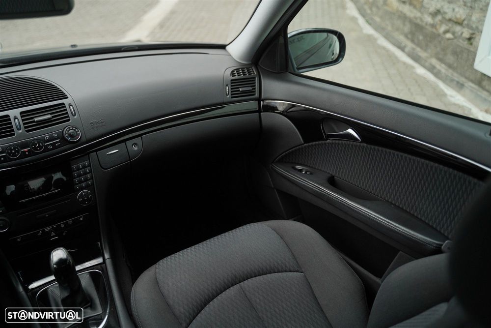 Mercedes-Benz E 220 CDi Elegance - 22