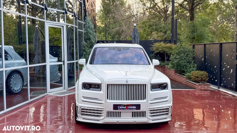 Rolls-Royce Cullinan Standard - 4