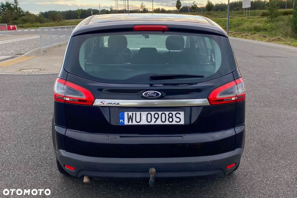Ford S-Max - 14