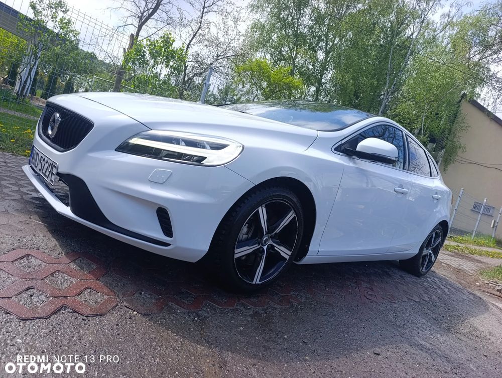 Volvo V40 D3 Geartronic RDesign - 16