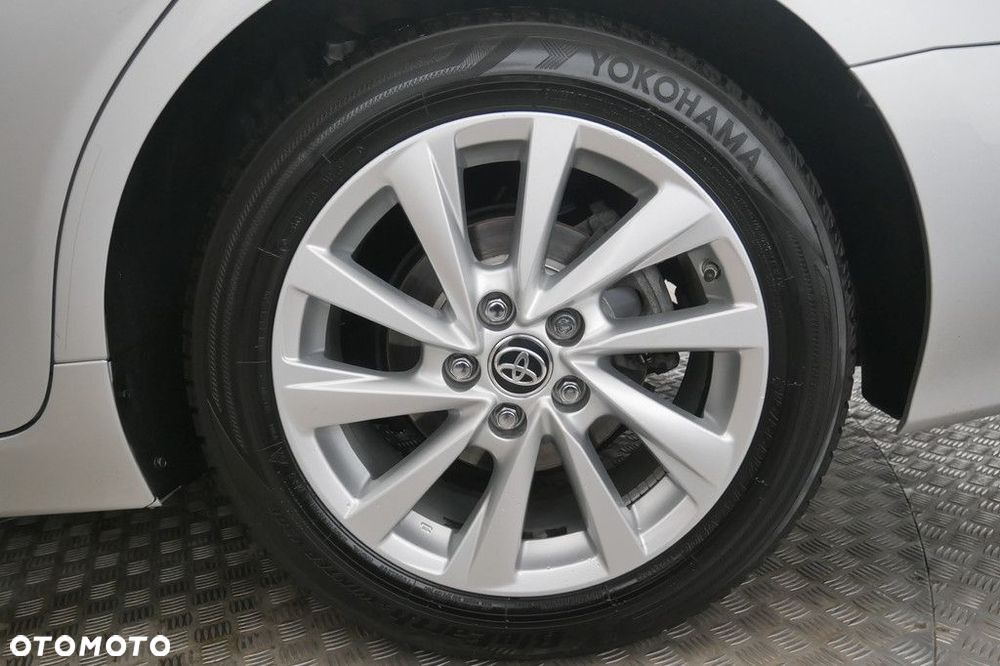 Toyota Camry 2.5 Hybrid Comfort CVT - 14