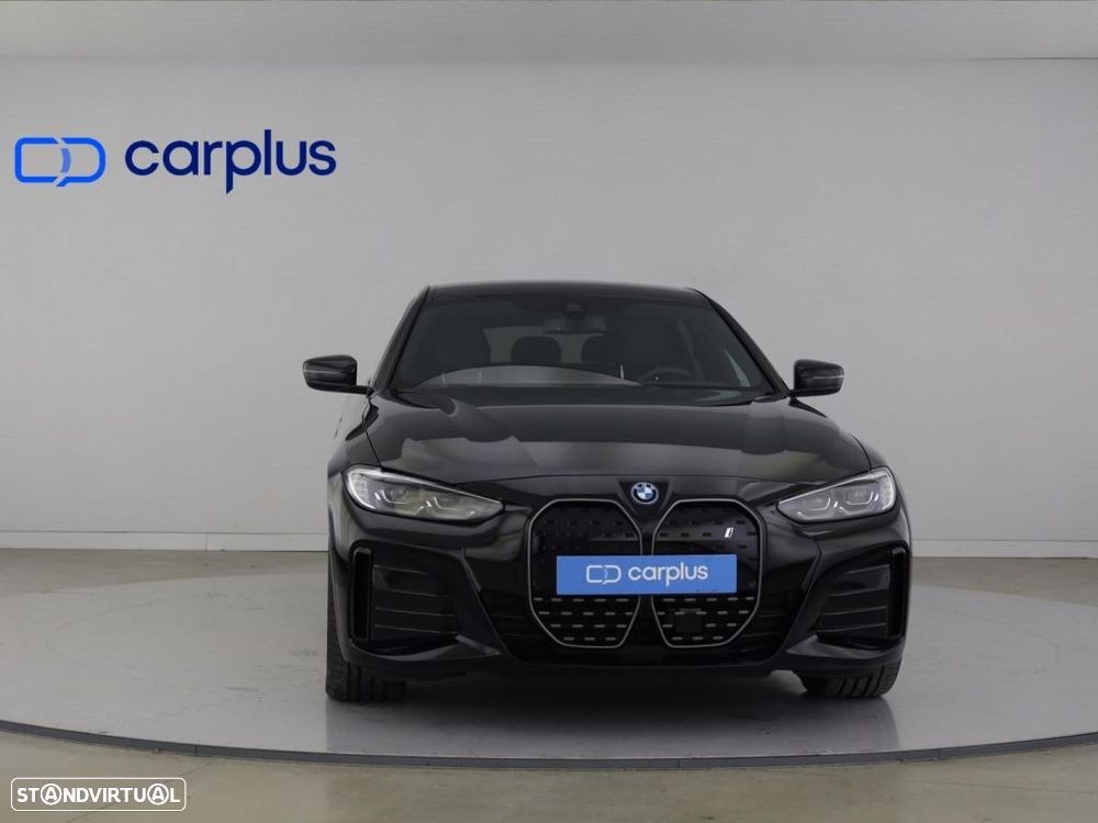 BMW i4 eDrive40 Desportiva M - 3