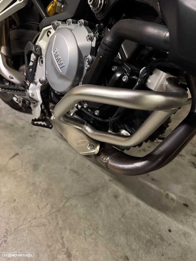 BMW F 750 GS Triple Black - 16