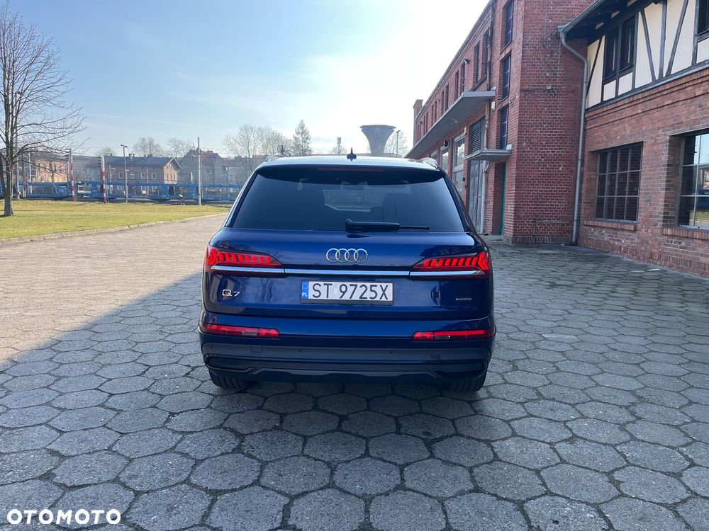 Audi Q7 55 TFSI quattro tiptronic - 6