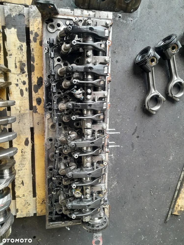 Głowica kompletna FORD F MAX 20247r. wałek+klawiatura 500KM - 1