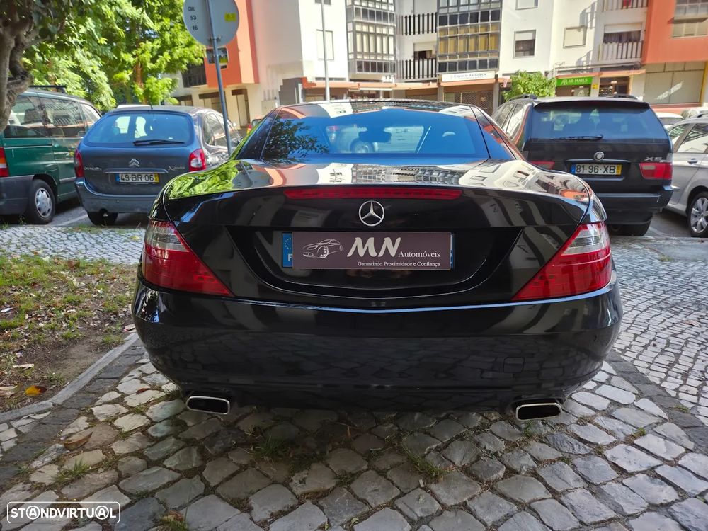 Mercedes-Benz SLK 200 (BlueEFFICIENCY) 7G-TRONIC - 6