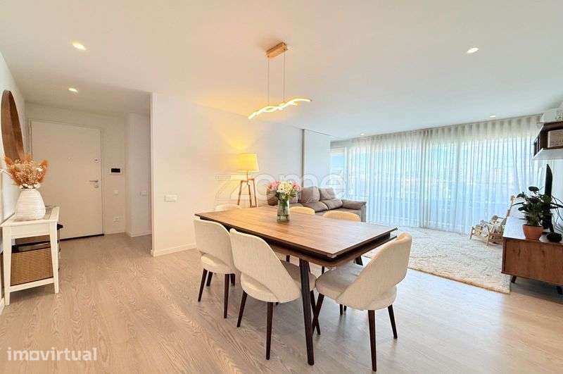 Apartamento T3 - Semi-novo V.N.Famalicão - Grande imagem: 2/9