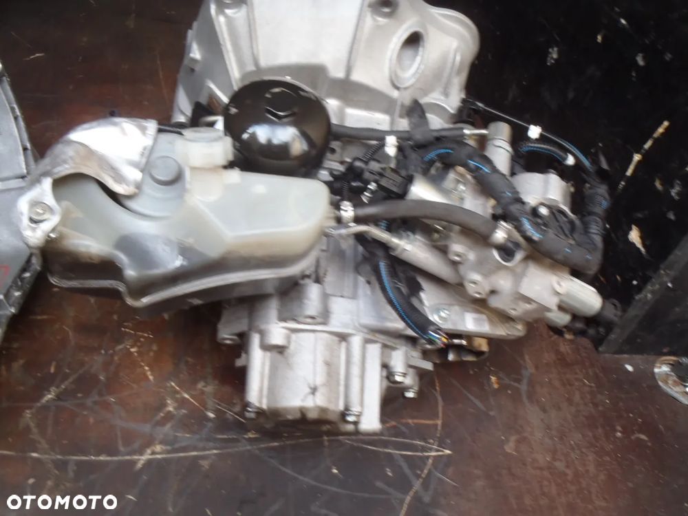 robot przystawka korpus skrzynia automatyczna automat selespeed dualogic robot automat fiat alfa mito bravo II 500 500l 500x tipo grande punto evo doblo Qubo fiorino panda 1.3 multijet - 22