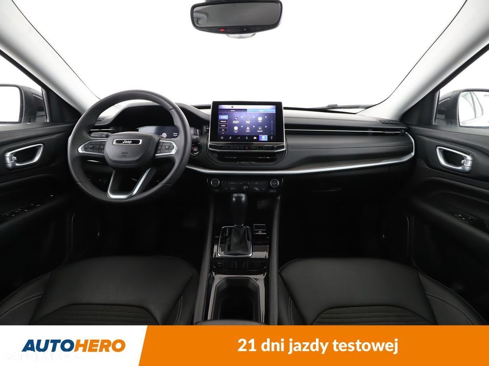 Jeep Compass - 12