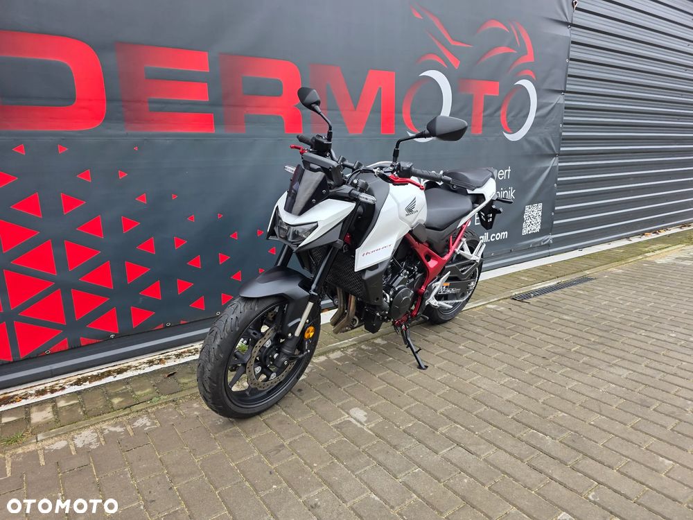 Honda CB - 32