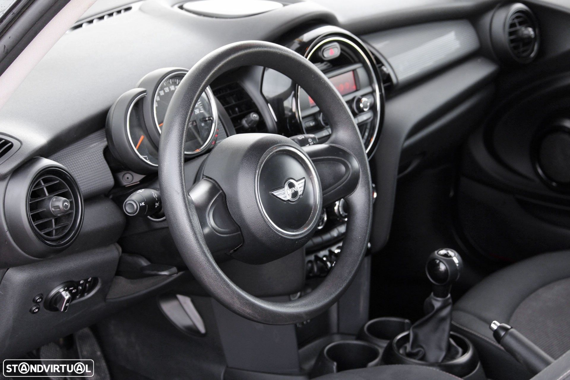 MINI 3 Portas Cooper D - 8