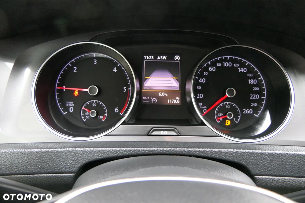 Volkswagen Golf Variant 2.0 TDI BMT 4Mot Highline - 29