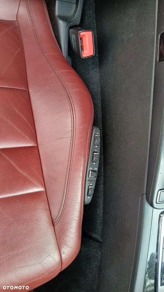 Mercedes-Benz Klasa E 250 CGI BlueEffICIENCY - 17