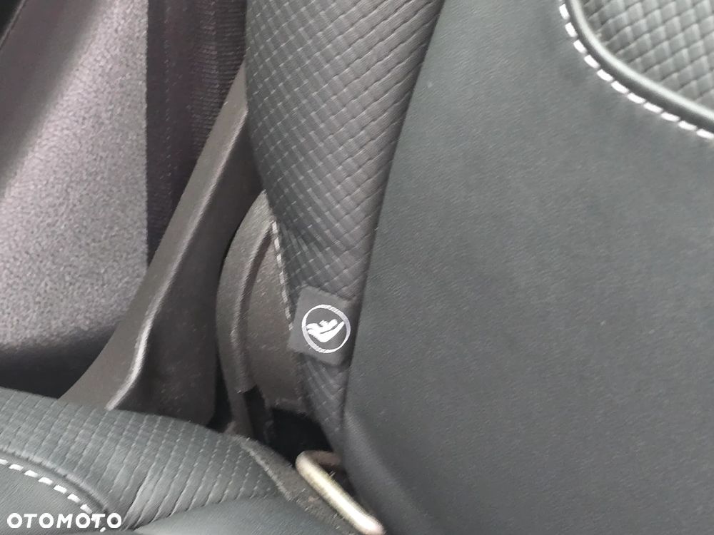 Ford Kuga - 27
