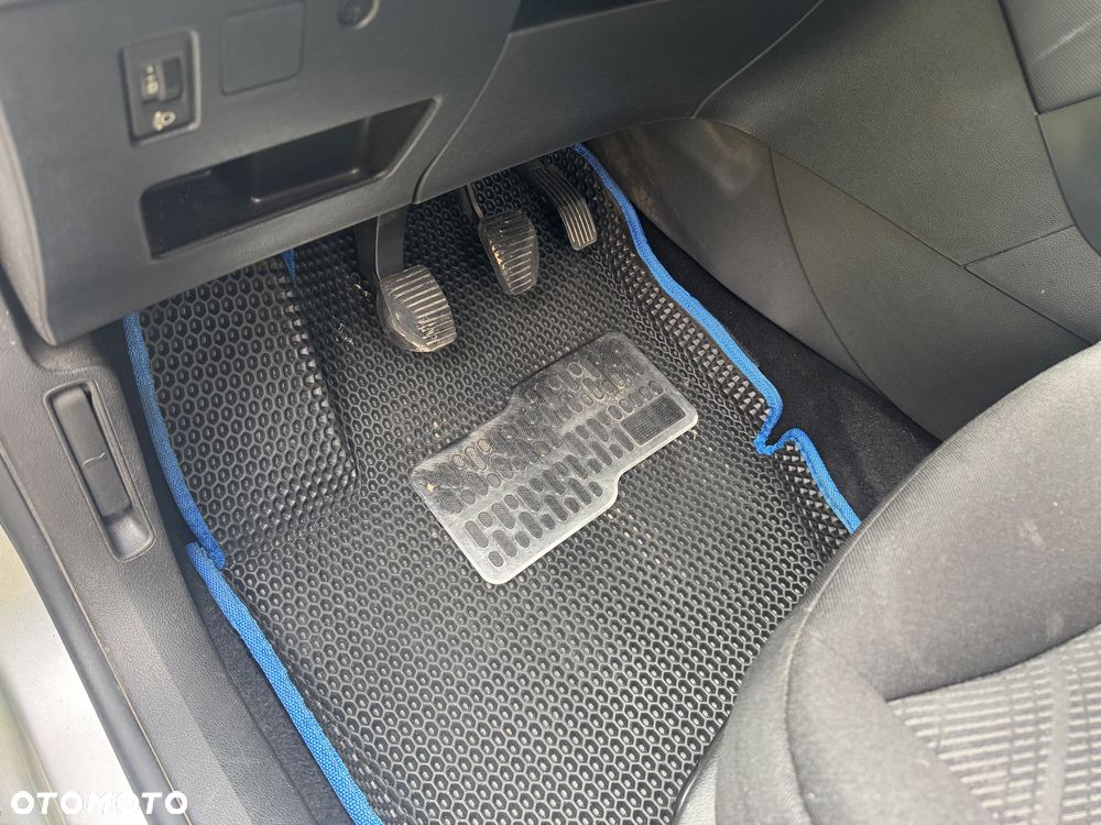 Peugeot 308 1.6 HDi Premium - 6