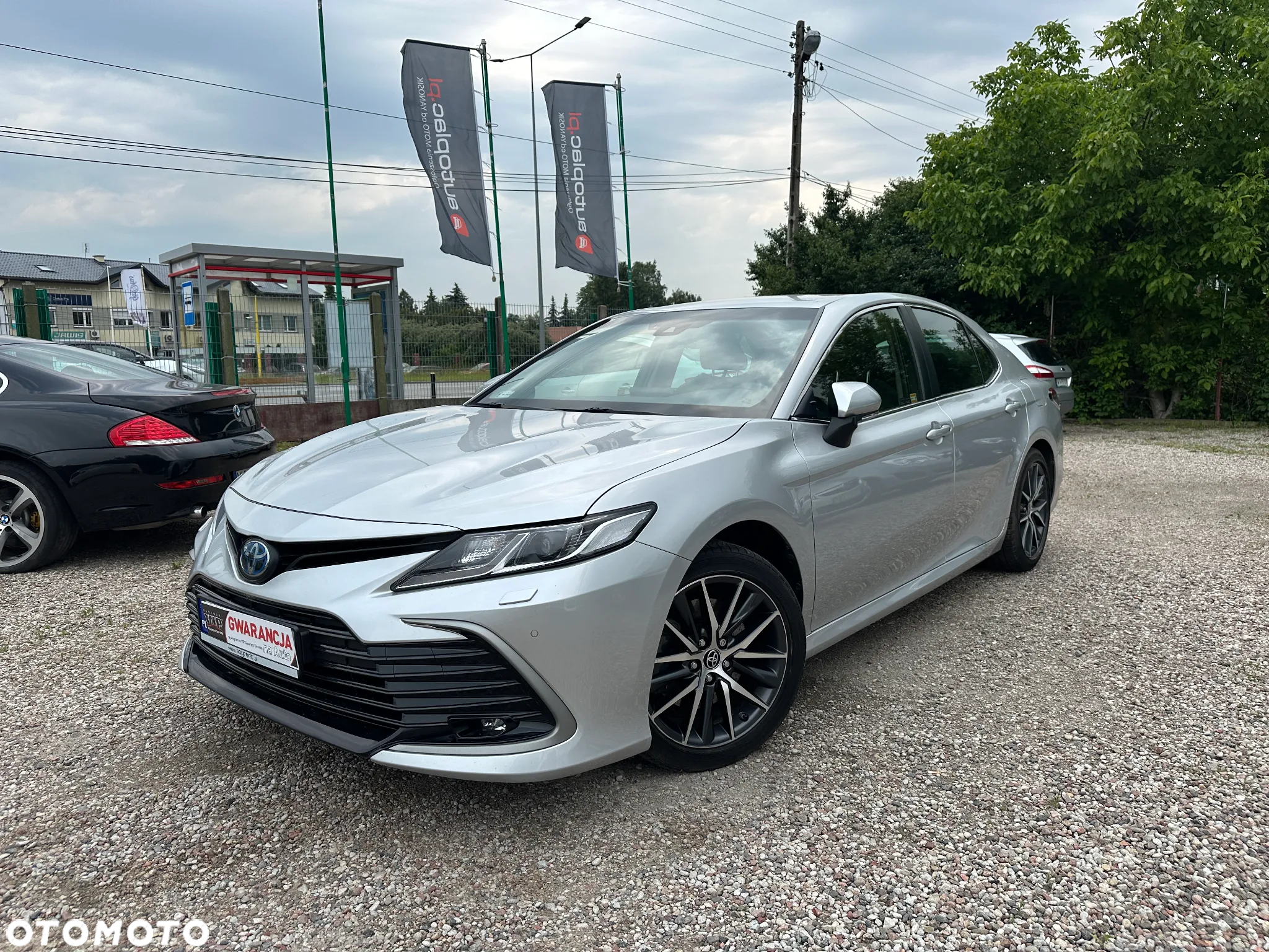 Toyota Camry 2.5 Hybrid Prestige CVT - 2