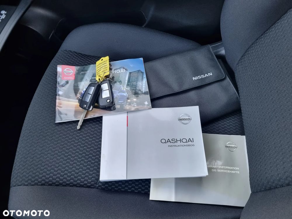 Nissan Qashqai 1.2 DIG-T N-Connecta Xtronic - 23