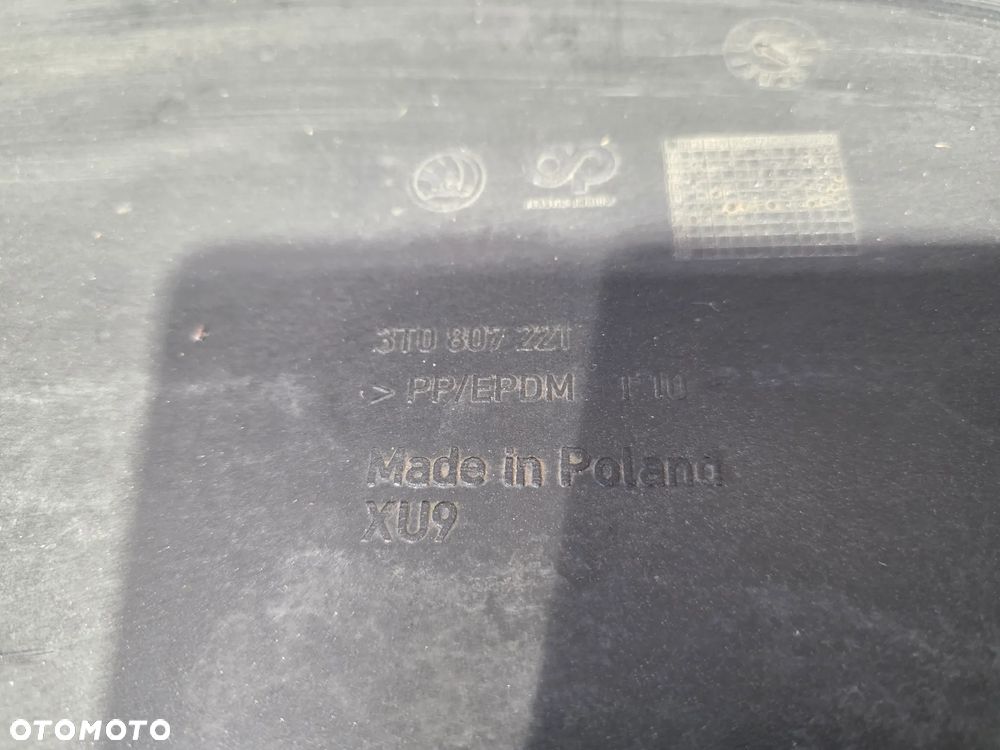 SKODA SUPERB 3 III 08-13 3T0 ZDERZAK PRZEDNI PRZÓD KOLOR CZARNY METALIK , BEZ SPRYSKÓW I BEZ PDC , NR 3T0807221 , NR AUKCJI NZ1795 - 38