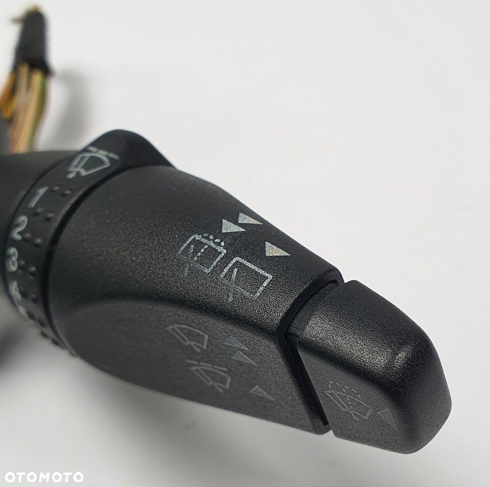 PRZEŁĄCZNIK MANETKA WYCIERACZEK FORD FOCUS MK1 98AG-17A553-DC - 2