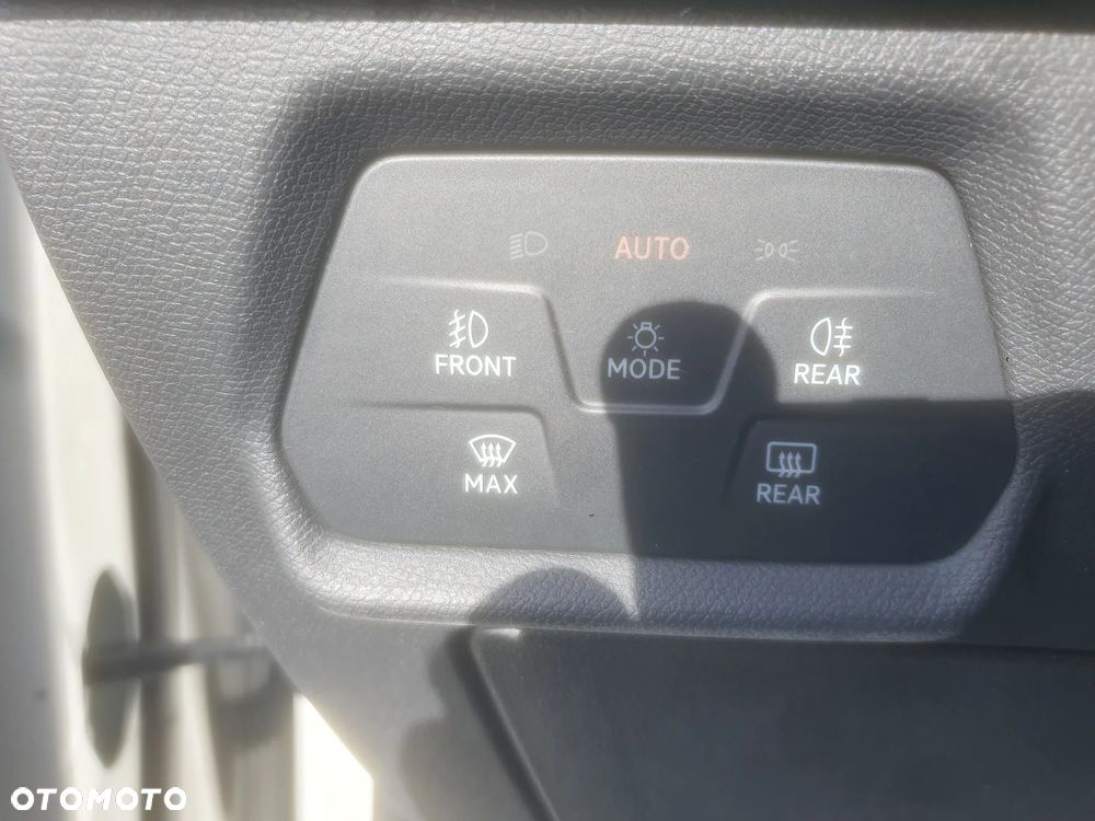 Seat Leon 2.0 TDI DPF DSG Style - 29