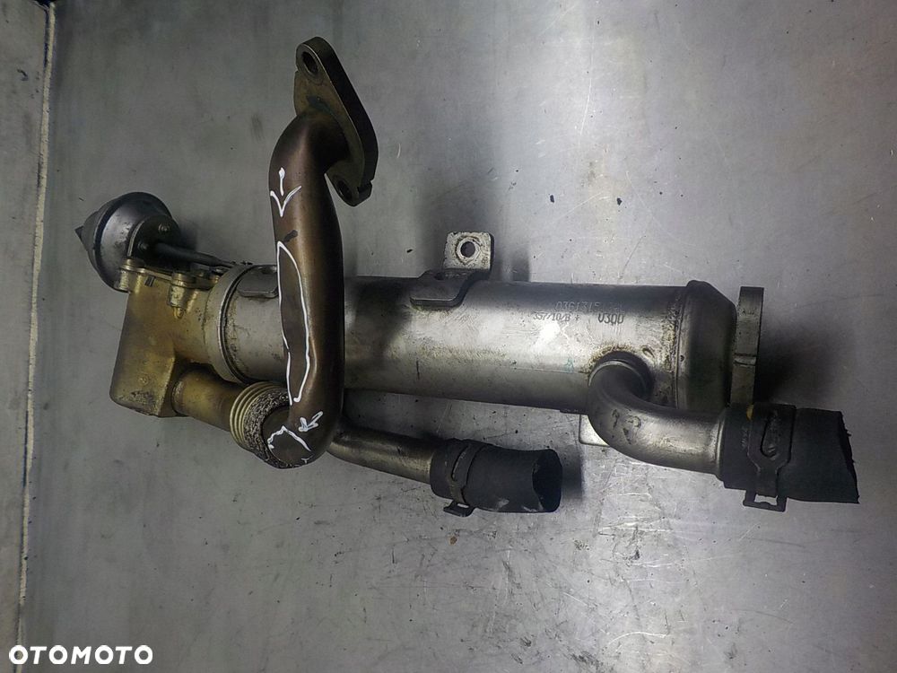CHŁODNICA SPALIN AUDI A4 B7 2.0TDI 03G131512AL - 3