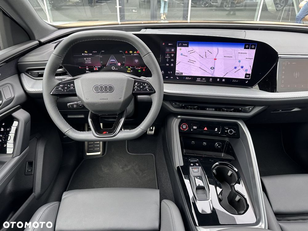 Audi Q5 Sportback - 16