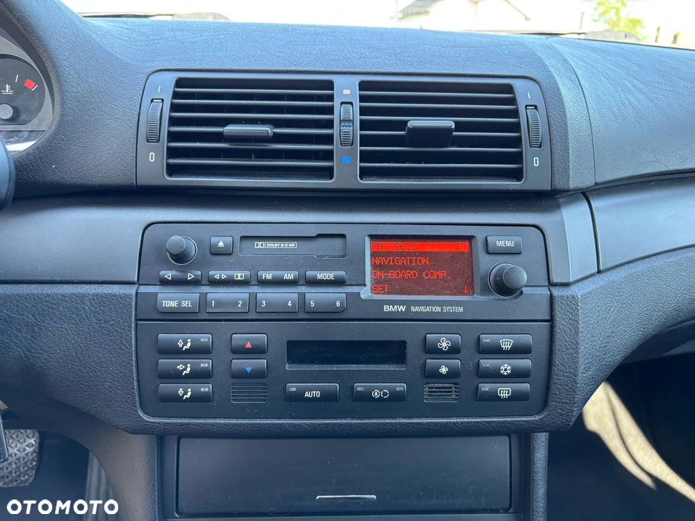 BMW Seria 3 318i - 19