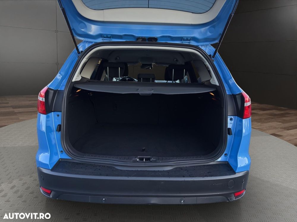 Ford Focus - 16