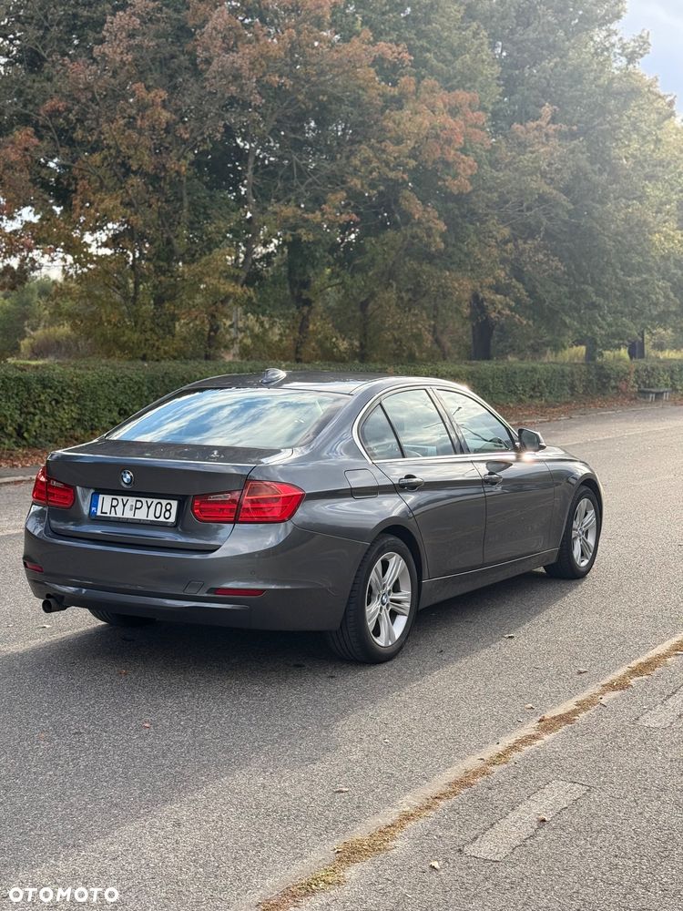 BMW Seria 3 316d Sport Line - 5