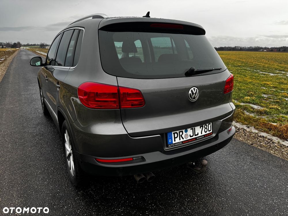 Volkswagen Tiguan 2.0 TDI DPF 4Motion BlueMotion Technology DSG Sport & Style - 10