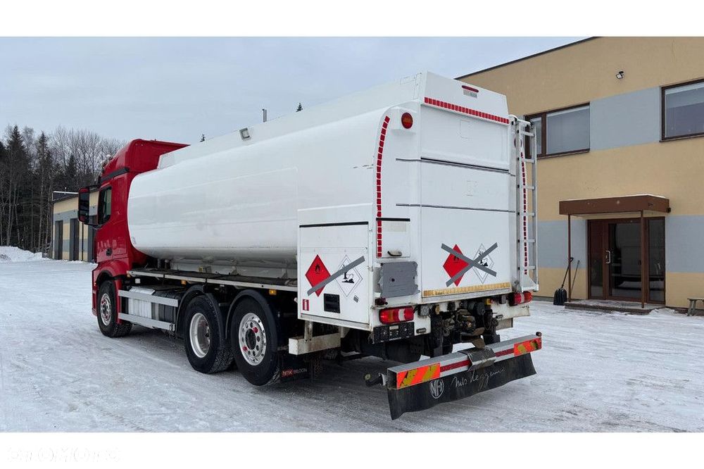 Mercedes-Benz Actros 2553 6x2*4 RETARDER + 18.800 LITERS + ADR - 7
