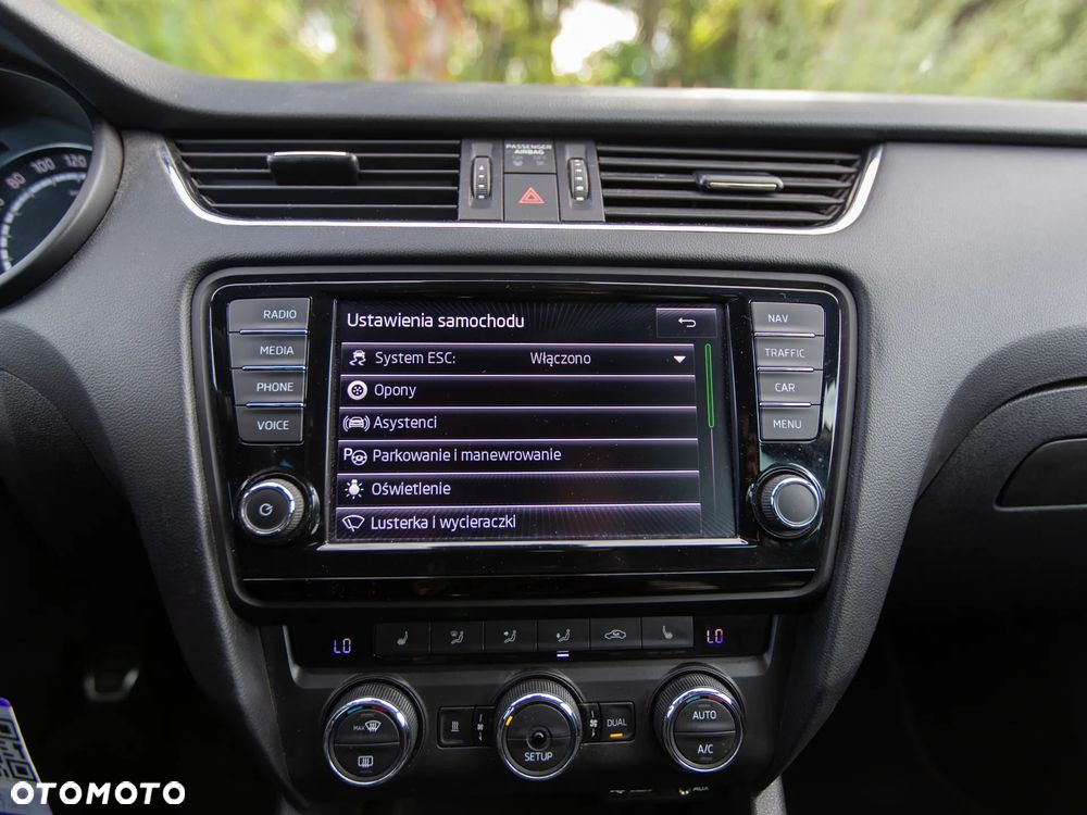 Skoda Octavia 2.0 TDI (Green tec) RS - 31